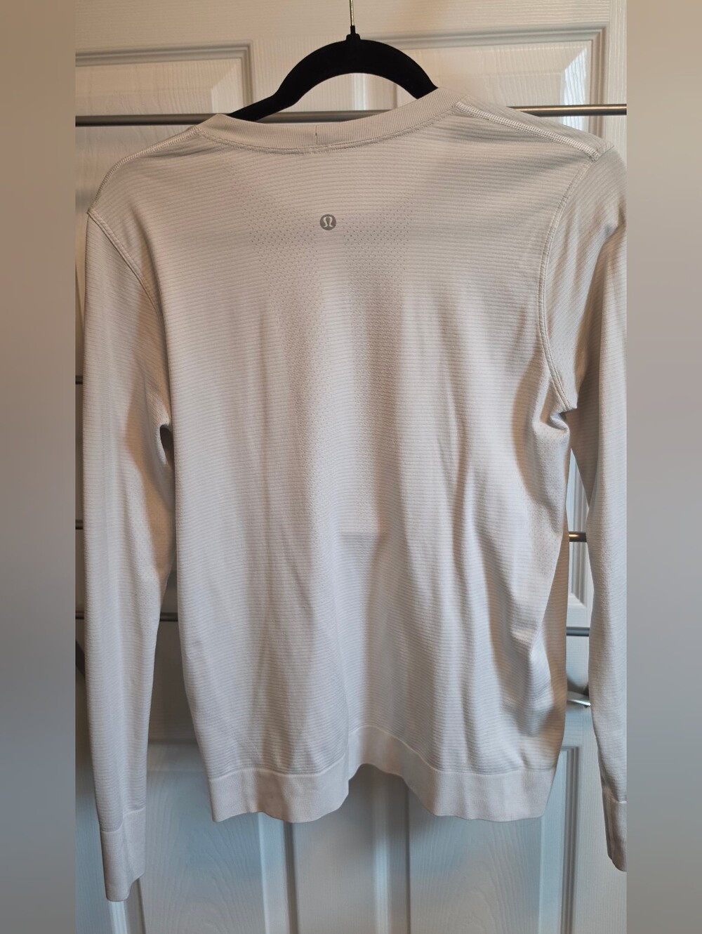 lululemon athletica Long Sleeve White Swiftly